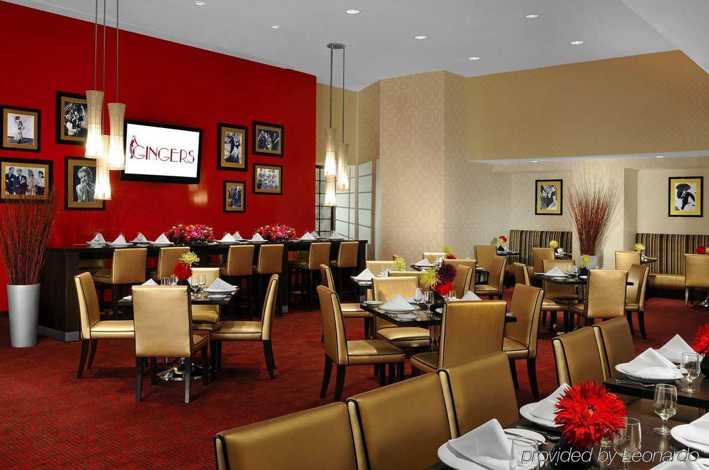 Doubletree Suites By Hilton Nyc - Times Square 뉴욕 레스토랑 사진