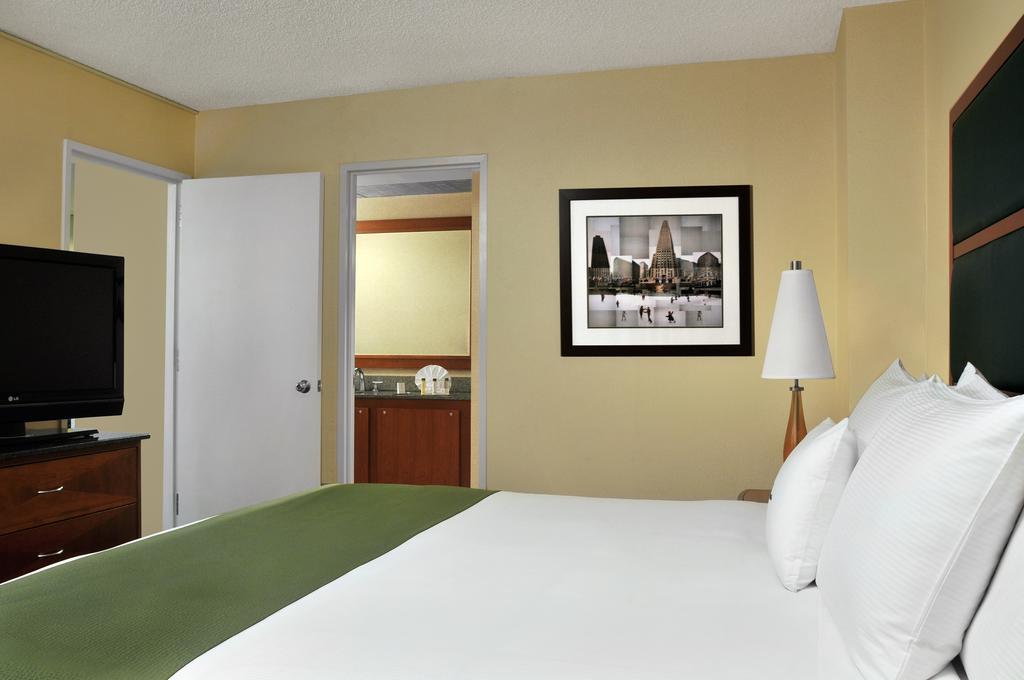 Doubletree Suites By Hilton Nyc - Times Square 뉴욕 객실 사진